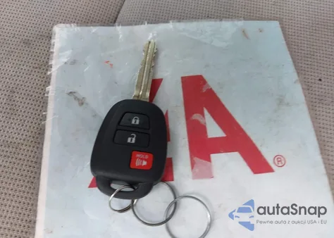 2024 Toyota Corolla Cross L из США, поврежденный, VIN 7MUAAAAGXRV095797